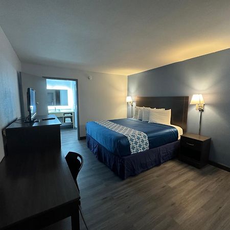 Travelodge By Wyndham Gainesville Exteriér fotografie