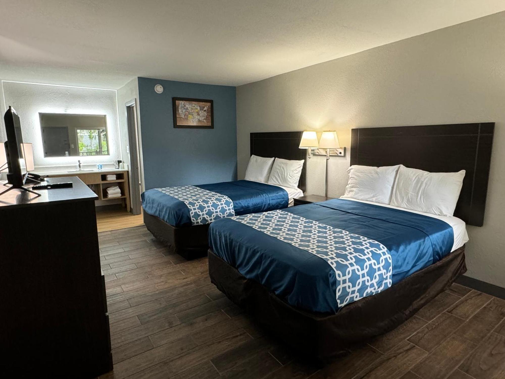 Travelodge By Wyndham Gainesville Exteriér fotografie